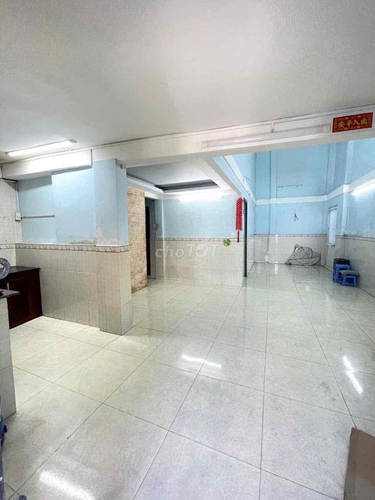 Bán Nhà Chợ Da Sà Tỉnh Lộ 10- DT 50m2-Hẻm 5 Mét-Có Phòng Ngủ Trệt
