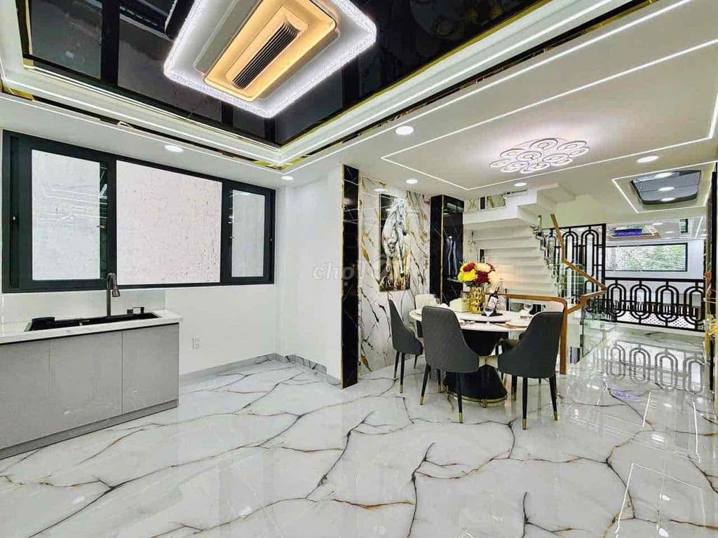 Nhà xây mới, Hẻm ô tô, DT khủng 72m2 5 tầng, có phòng trệt, Quag Trung - Ảnh 3