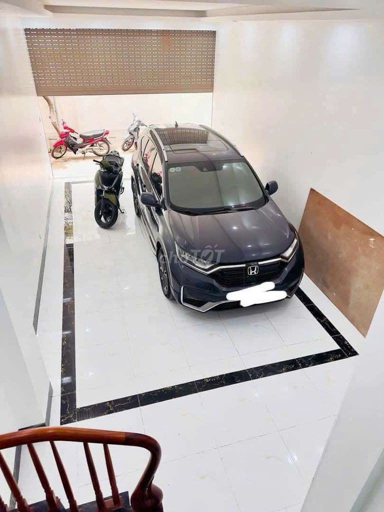 BÁN NHÀ HOÀNG QUỐC VIỆT - 47m2 5 TẦNG THANG MÁY - OTO ĐỖ CỬA