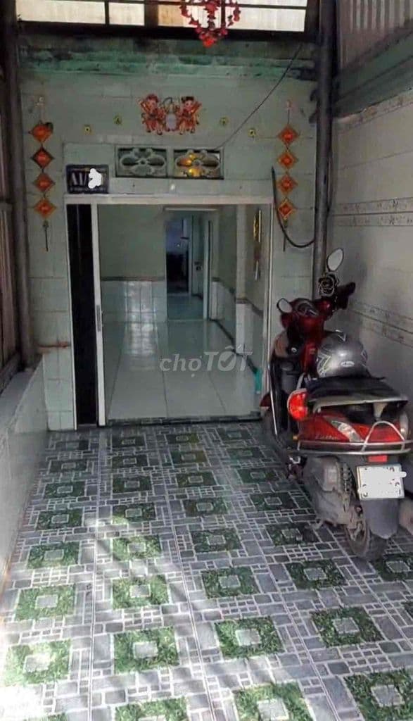 Nhà 42m2 MT đường nhựa lô 2 - Ảnh 3