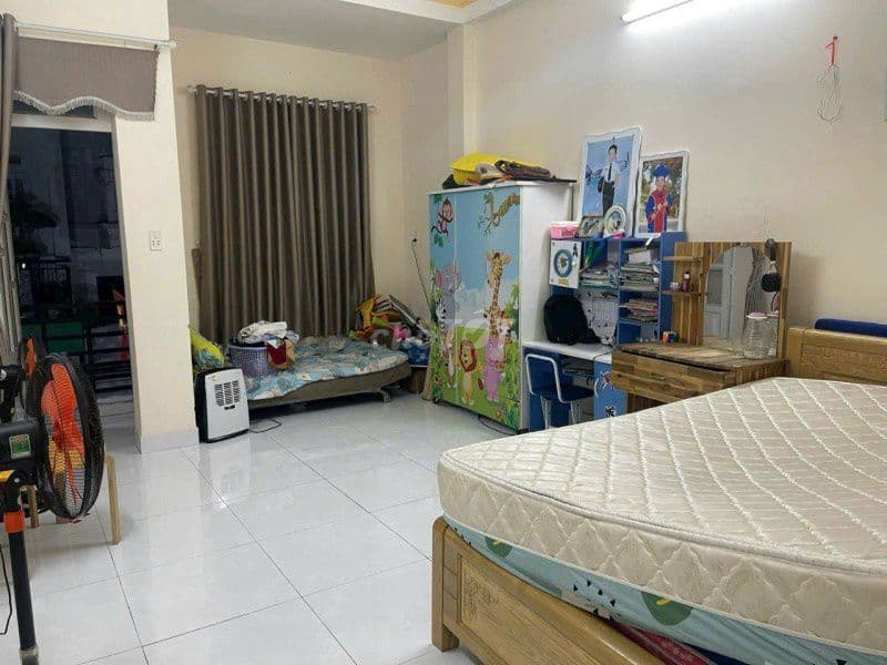 Nhà 3 Tầng Sử Dụng 100m2 SHR Hoàn Công Hẻm ô tô Nhỉnh 5 Tỷ Hỗ Trợ vay - Ảnh 3