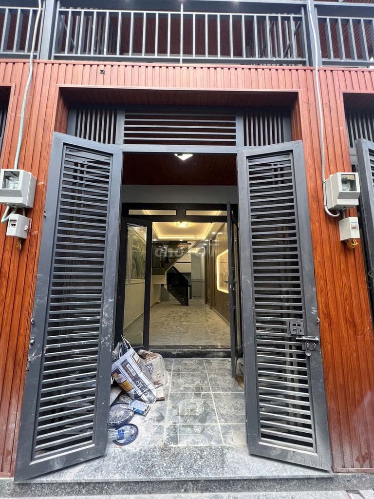 Bán nhà Hẻm ôtô vào tận nhà, ngay Thới An, quận 12