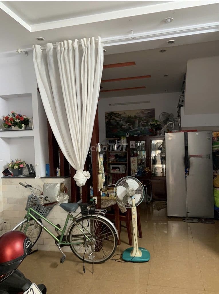 Sát vách Q1, 4 tầng BTCT, 160m2 sử dụng, nhỉnh 7 tỷ 1 xíu xiu - Ảnh 2