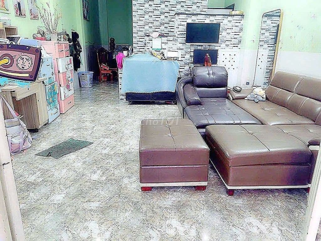 Nhà 1/ lk45 sát chợ Bình Thành 70m2 hẻm 6m thông. Chia tài sản.bán gấp
