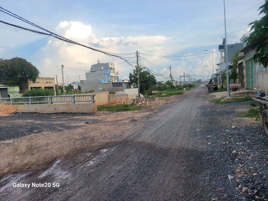 Đất 20 x25 đường 4m