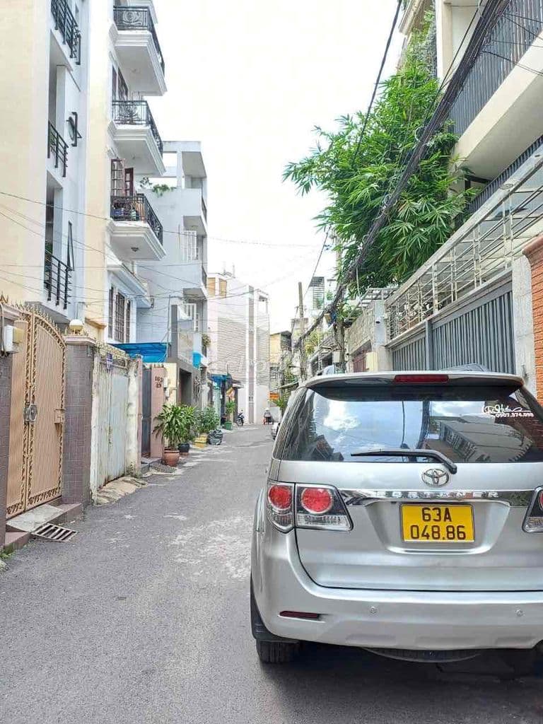 DÒNG TIỀN SẴN 30TR/TH- HOÀ HẢO TRUNG TÂM Q10-DT HƠN 55M-HẺM XE HƠI 1TR