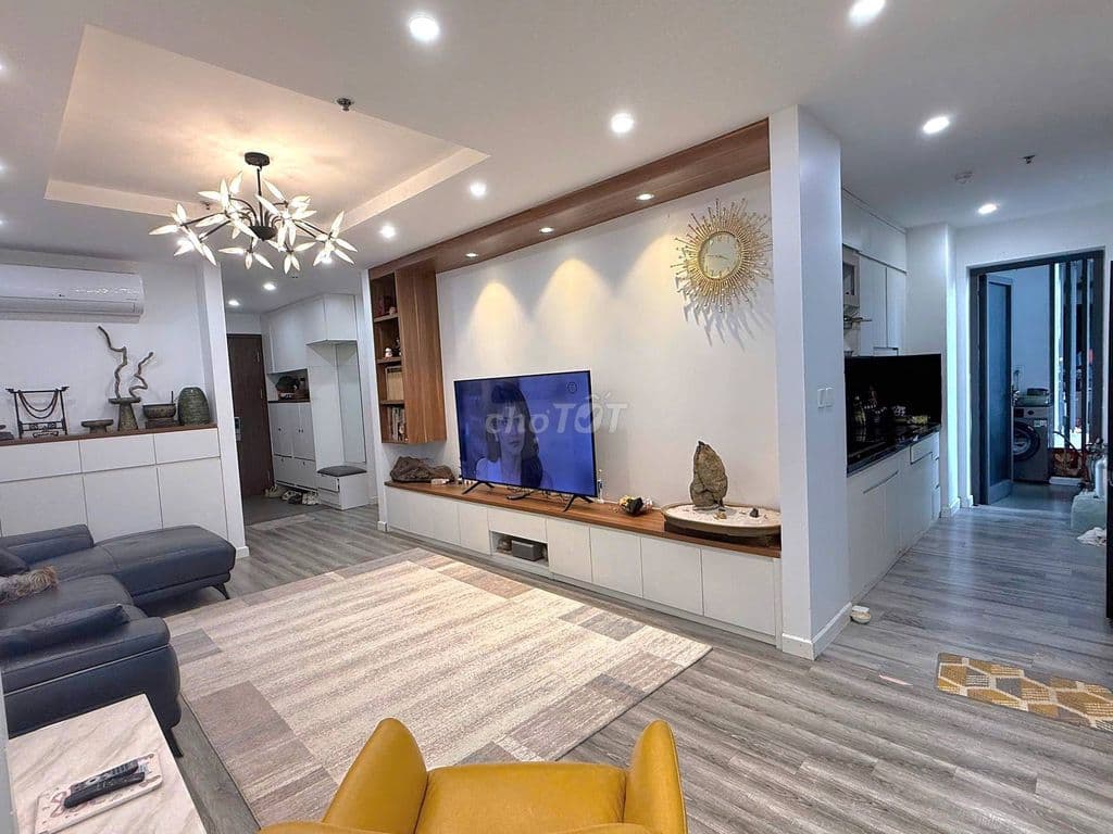 Bán Gấp Căn Hộ Cao Cấp 3 Ngủ Cực Đẹp Tại Royal City Giá 12,6 Tỷ - Ảnh 3