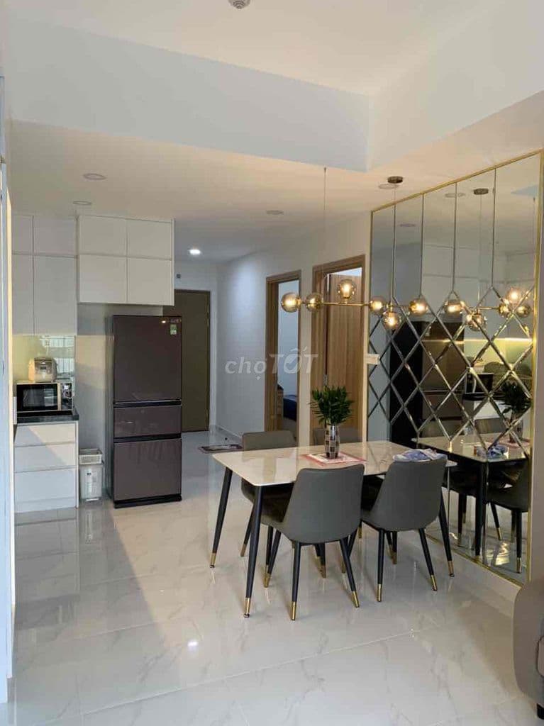 Cần bán căn hộ 2pn,2wc đầy đủ nội thất