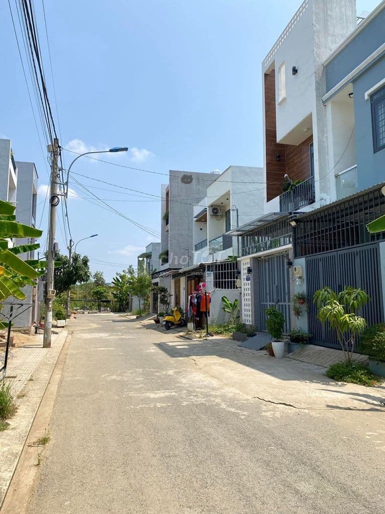 Đất Đẹp, Hẻm Xe Hơi, Dân Trí Cao, Gần Đông Tăng Long, Quận 9