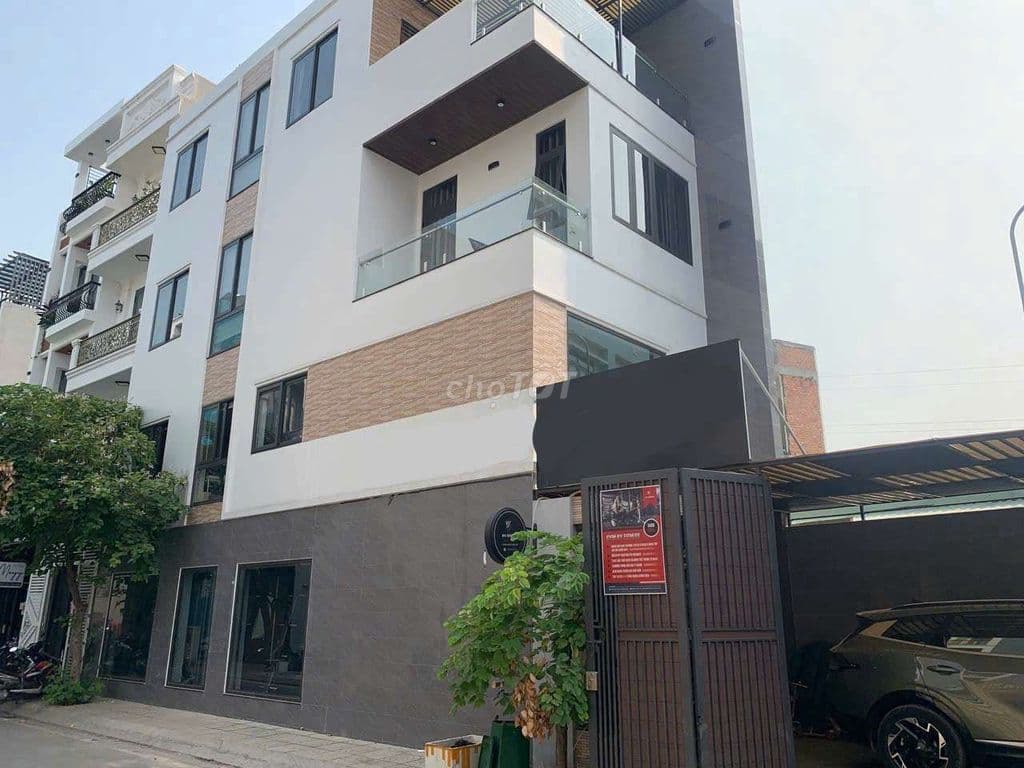 Nhà 1 trệt 1 lững 2 lầu, hẻm 687 Lê Đức Anh