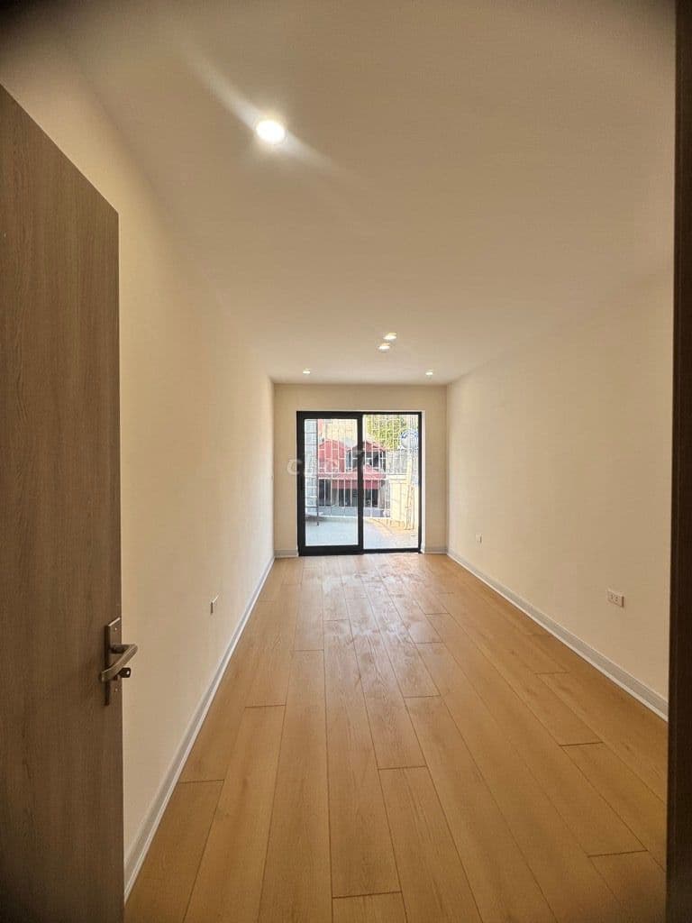 NHÀ MỚI PHƯƠNG MAI – Ô TÔ ĐỖ CỬA – THANG MÁY – 6 TẦNG – NHỈNH 9 TỶ - Ảnh 3