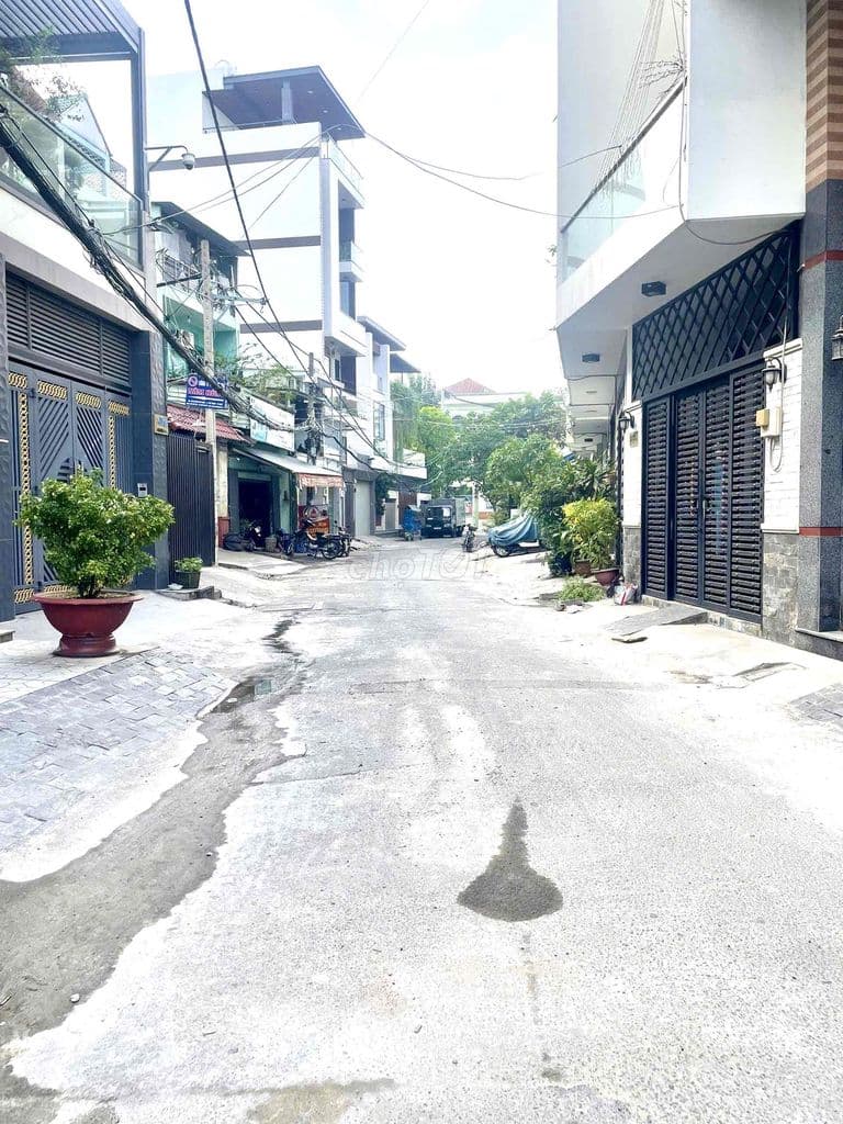 BÁN NHÀ HOÀ BÌNH TÂN PHÚ - 36M - HẺM XH - CHỈ NHỈNH 3 TỶ