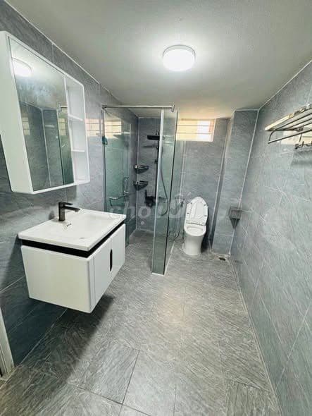 bán nhà 5 tầng Cầu Giấy mới full nội thất - Ảnh 2