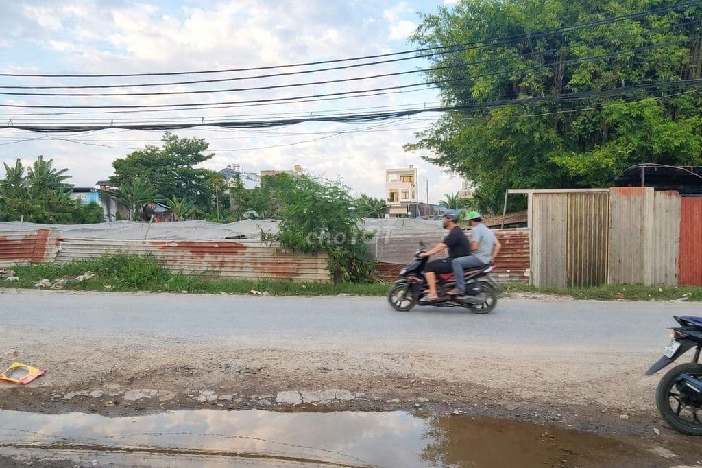 Đất thổ cư mặt tiền Đông Thạnh 8-1-Hóc Môn.Dt 450m2 có 120m2 tc~7,8ty