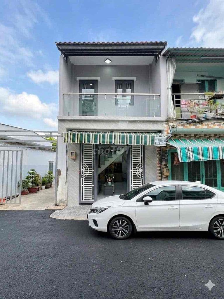 Nhà hẻm xe hơi 1,55 tỷ Nhà Bè