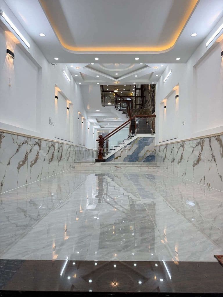 Nhà 4,5x30 Mặt Tiền Nguyễn Ảnh Thủ - Ảnh 3