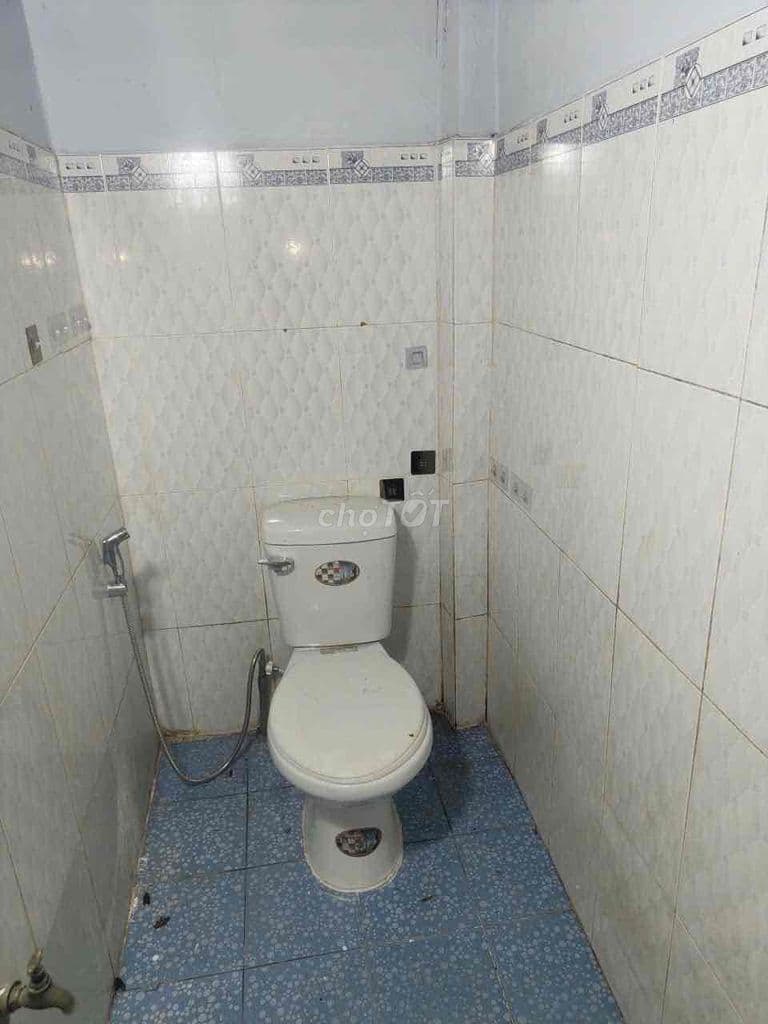 Nhà trọ p3 q8 kk99 Tạ Quang Bửu ❤️❤️❤️ 🏡 3x6 lửng 💰 920 triệu 📲 0908880 - Ảnh 2