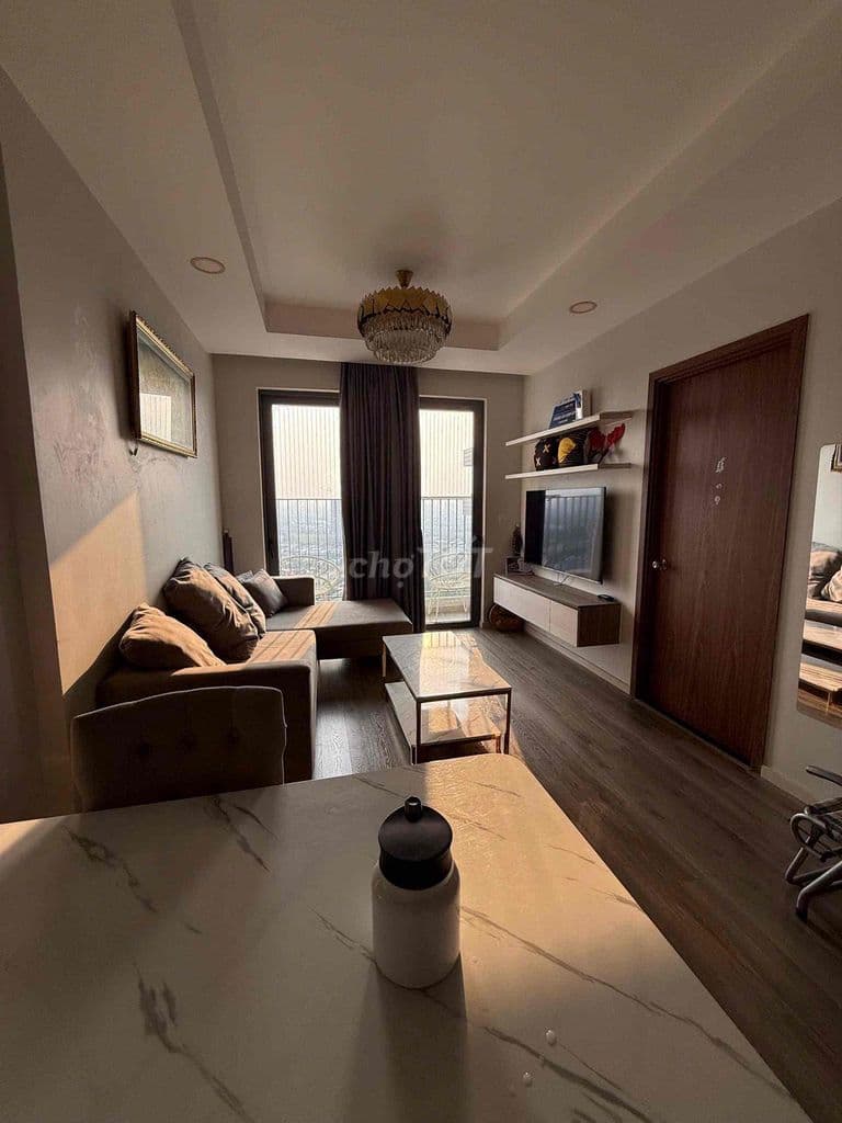 Cần bán căn hộ có sổ view thoáng full nt 68m 2pn giá chỉ 4 tỷ 450