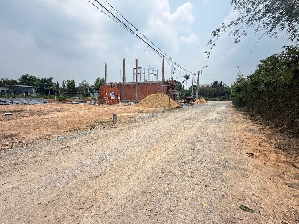 1 lô ấp Cây Sộp,Tân An Hội, Củ Chi gần THỊ TRẤN CỦ CHI,giá chỉ 1,650tr - Ảnh 3