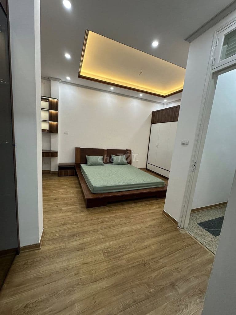 Hiếm nhà lương khánh thiện sân riêng 3 mặt thoáng ở sướng