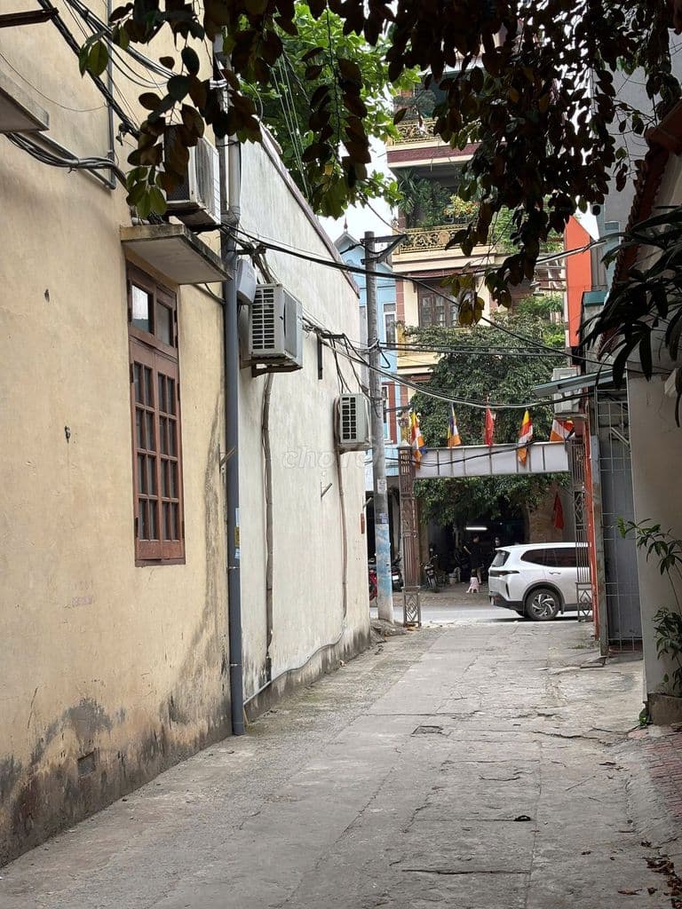 7 tỷ lô góc ô tô lùi cửa Kiến Hưng Hà Đông Gần Đa Sỹ –Văn Phú, Phúc la