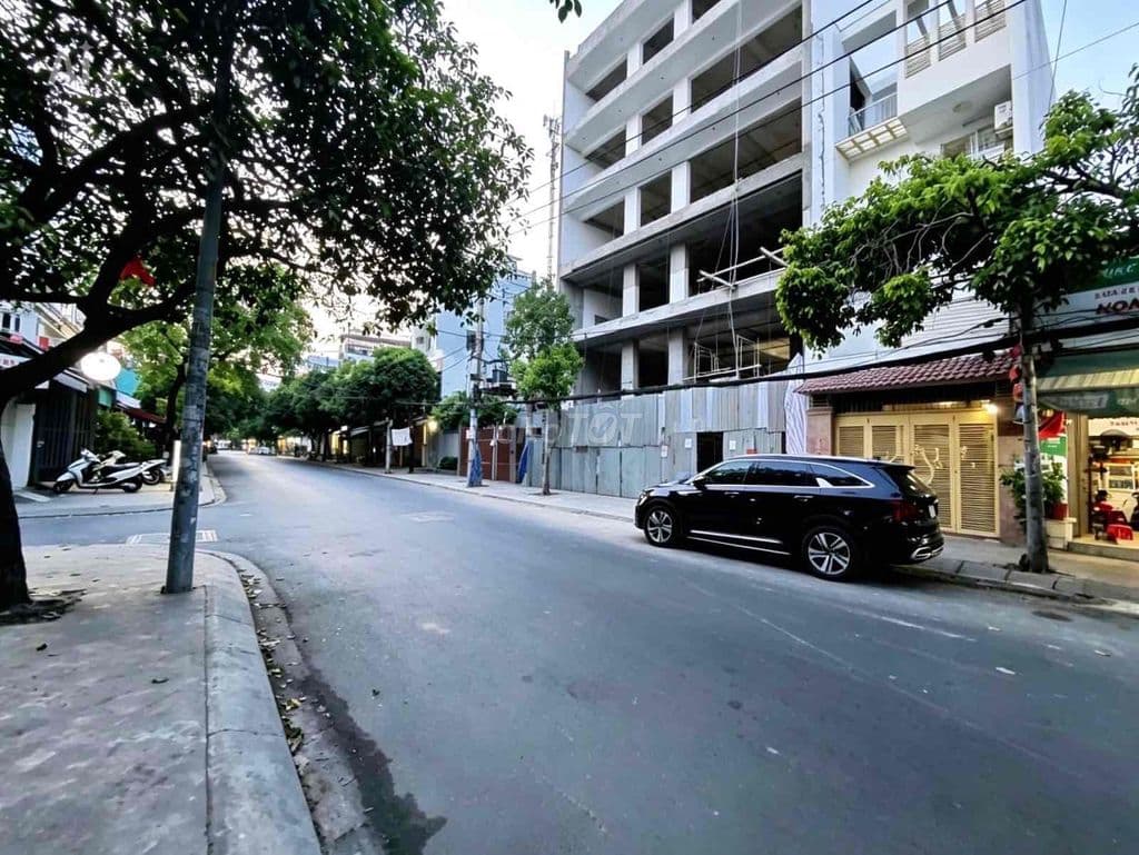 Mặt tiền Trần Quang Cơ - 81m2 - 3 tầng giá chỉ 12,5 tỷ thương lượng
