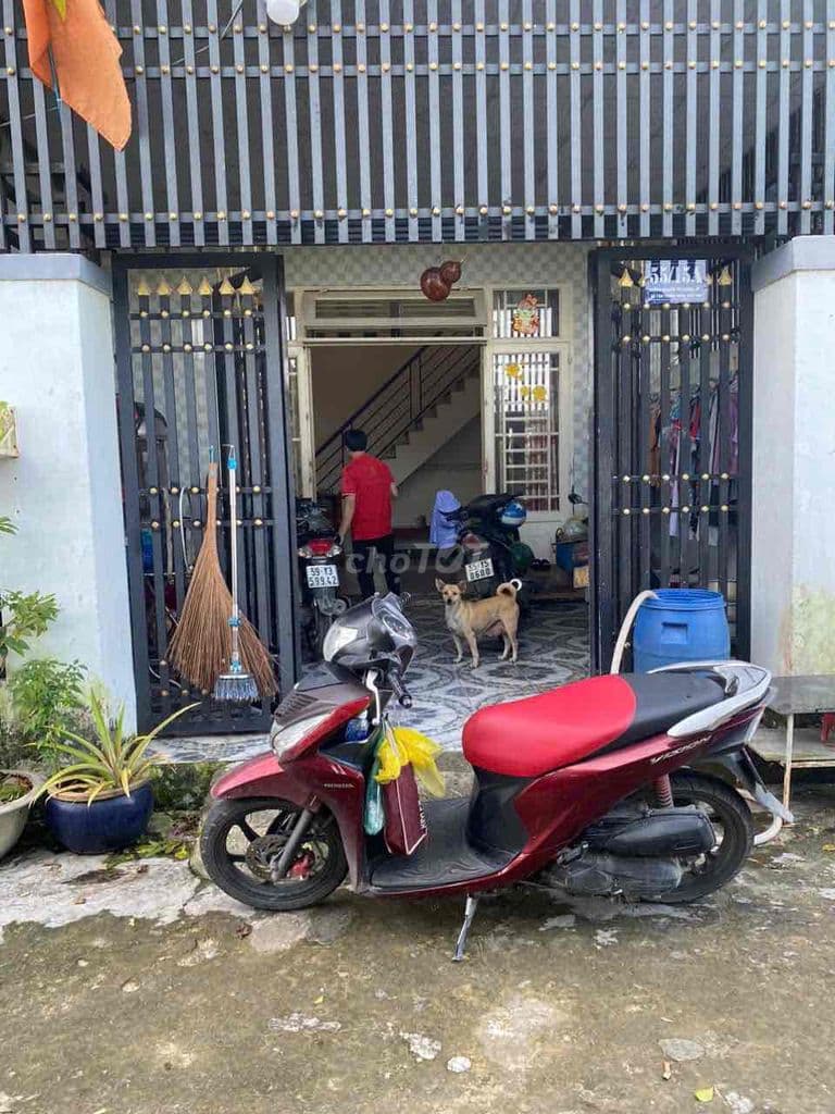 Nhà gác lửng hoàn công 91m2 đường Nguyễn Thị Dưỡng vào 50mét,gần chợ