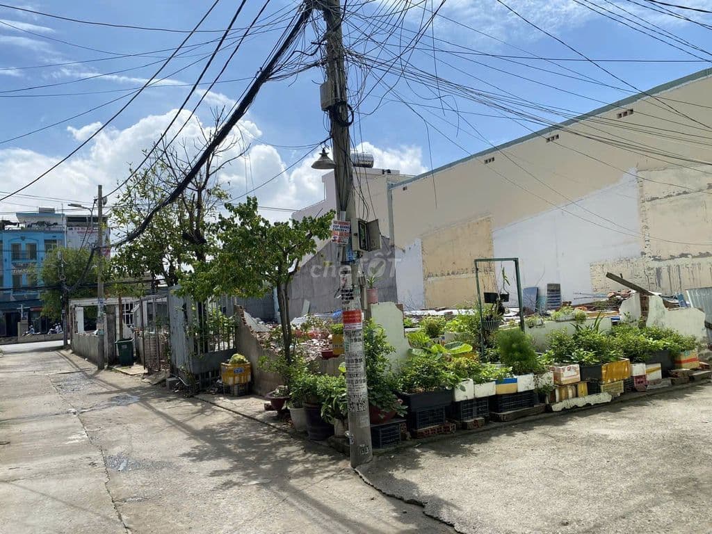 Đất 8m x 15m lô nhì Huỳnh Tấn Phát, xã Nhà Bè lô góc vị trí đẹp