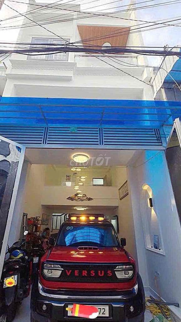 RẺ Thật Sự, Nhà 3 Tầng, 3PN- HXH Tặng Nội Thất - Nhỉnh 5Ty