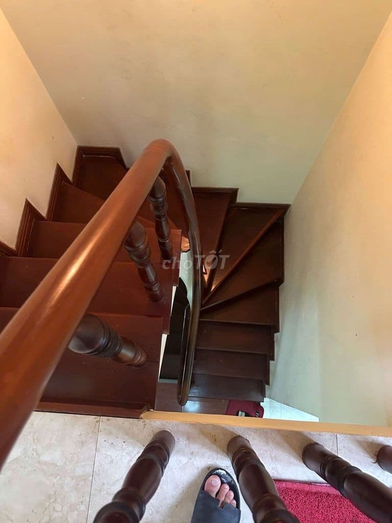 dtsd 100m2 _ nhà 4 tầng 2pn _ sân thượng _ cmt8 _ hơn 4 tỷ - Ảnh 2
