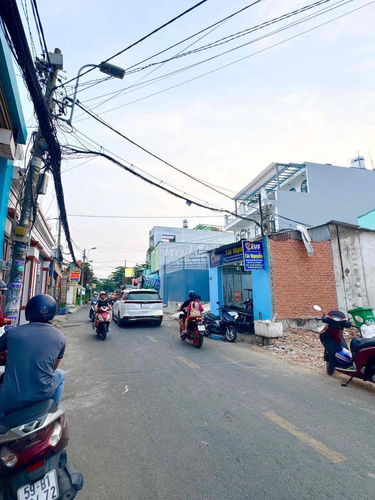 Bán Đất Mặt Tiền 65 LK 16-18 Q.Bình Tân,TPHCM