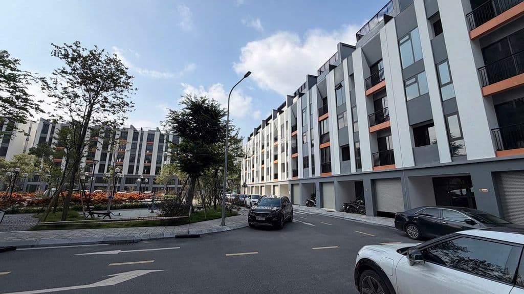 Chính chủ bán liền kề khu đô thị Hoàng Thành Pearl. - Ảnh 2