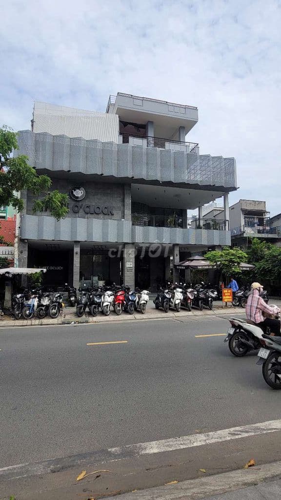 Góc 3 Mặt Tiền 36- 36A Lữ Giá _ 21.5x19.5_ 4 tầng _ giá 145 tỷ