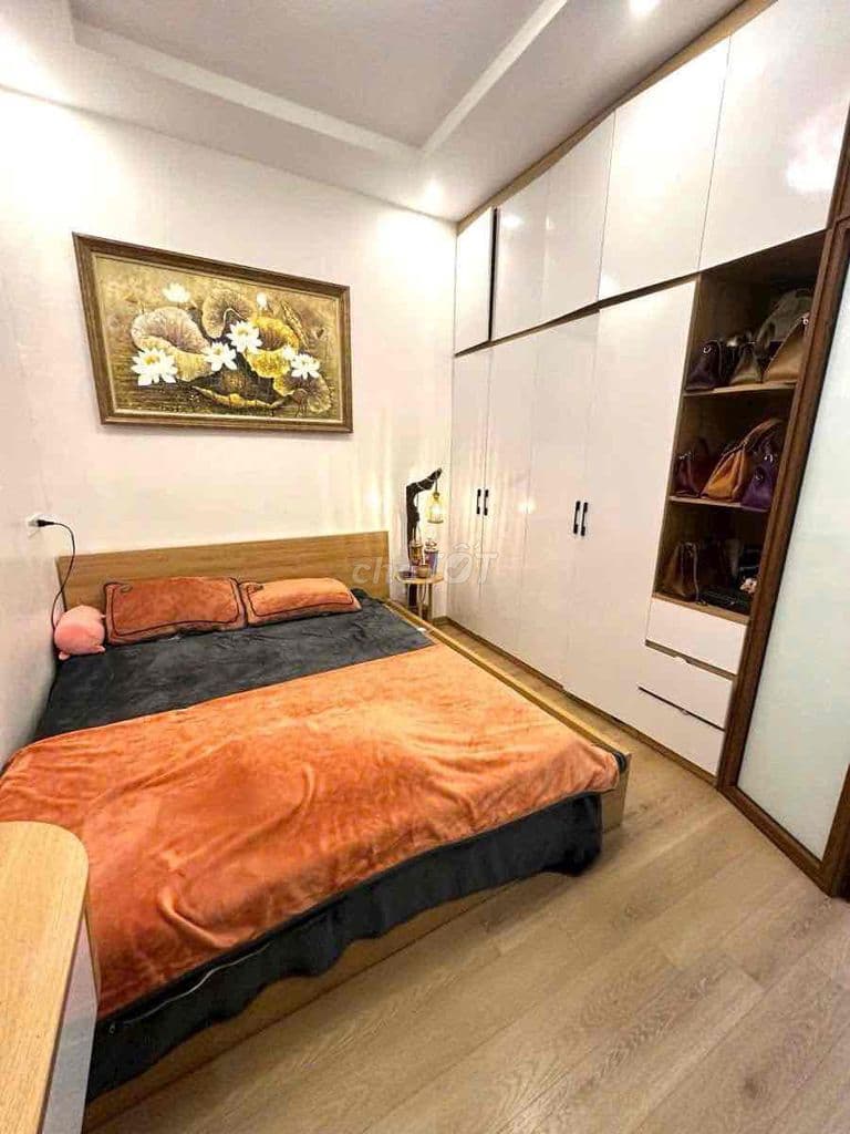 Tập thể đẹp Kim Liên sổ đỏ 50 m2 tầng 3 chỉ 2,75 tỷ Đống Đa 2 ngủ đẹp - Ảnh 2