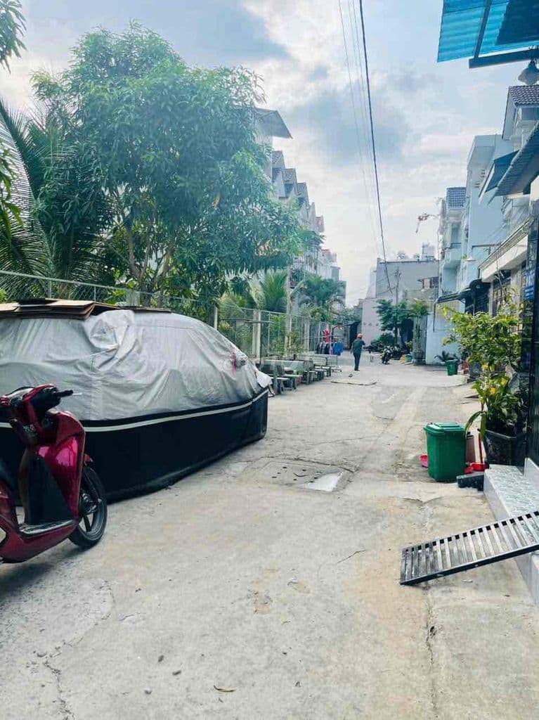 HXH TRÁNH - HUỲNH THỊ HAI - TCH - Q12 - 92M2- 4TY3