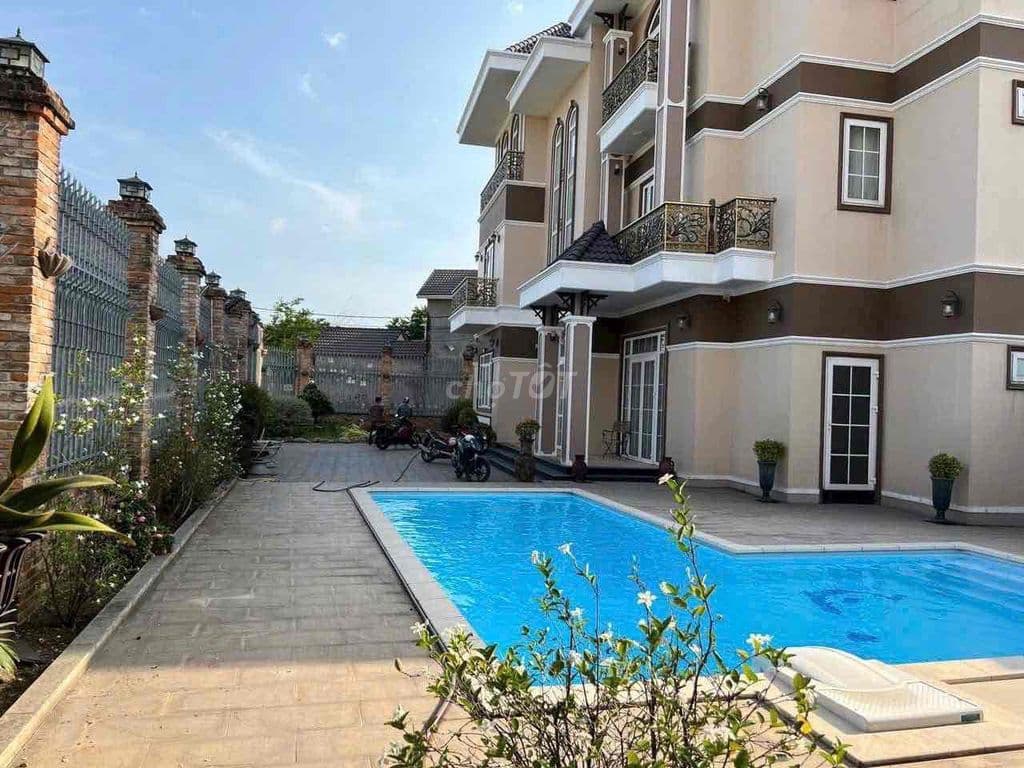 Bán Biệt Thự Góc 2 Mặt Tiền Trung Tâm P. Tăng Nhơn Phú A Quận 9 Tp Hcm