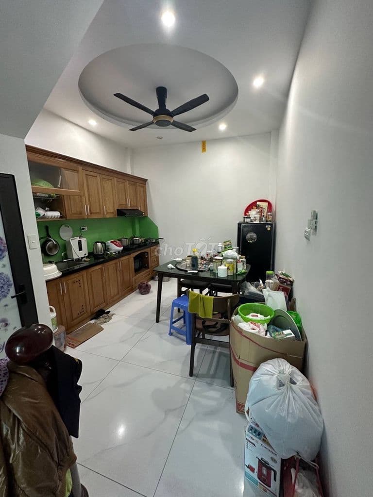 Nhà Di Ái Hoài Đức 5 tầng 4 ngủ full nội thất nhỉnh 5 tỷ - Ảnh 3