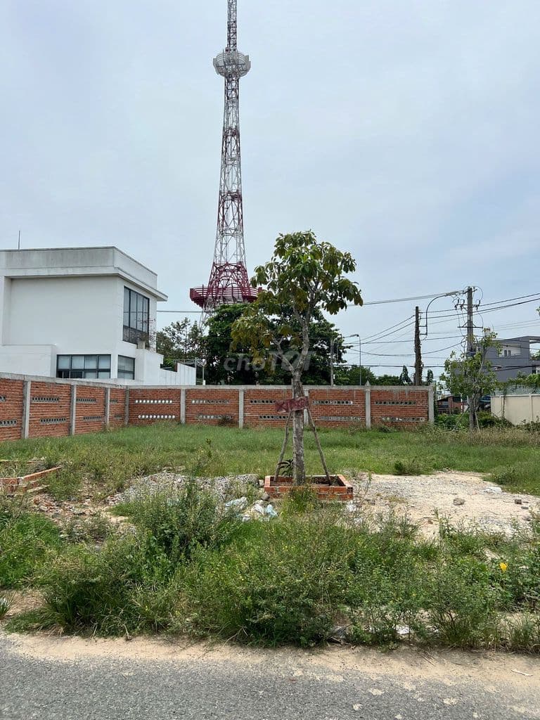 CHỦ NGỘP CẦN BÁN GẤP LÔ ĐẤT 210M2 KẾ BÊN QL22 GIÁ CHỈ 850TR