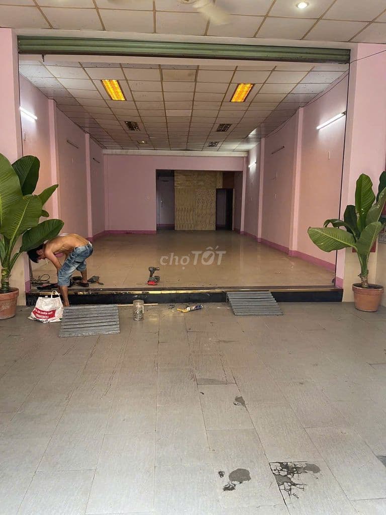 Bán nhà hẻm 6m, Bà Hom, P.13, Q.6, DT 5.5 x 24m, 1 lầu, sân thượng - Ảnh 2