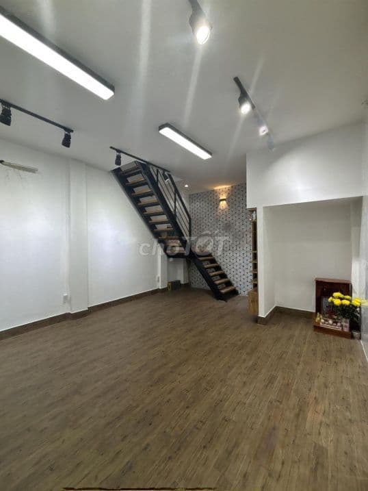 Nhà riêng 30.4m2 đường Âu Cơ, Phường Phú Thọ, TP.HCM - Ảnh 3