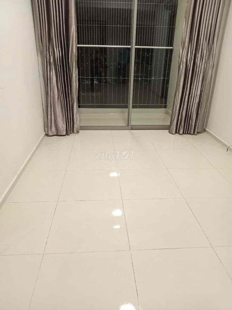 Căn 69m2 - sẵn 3 máy lạnh - giá 7,5tr - căn góc view thoáng