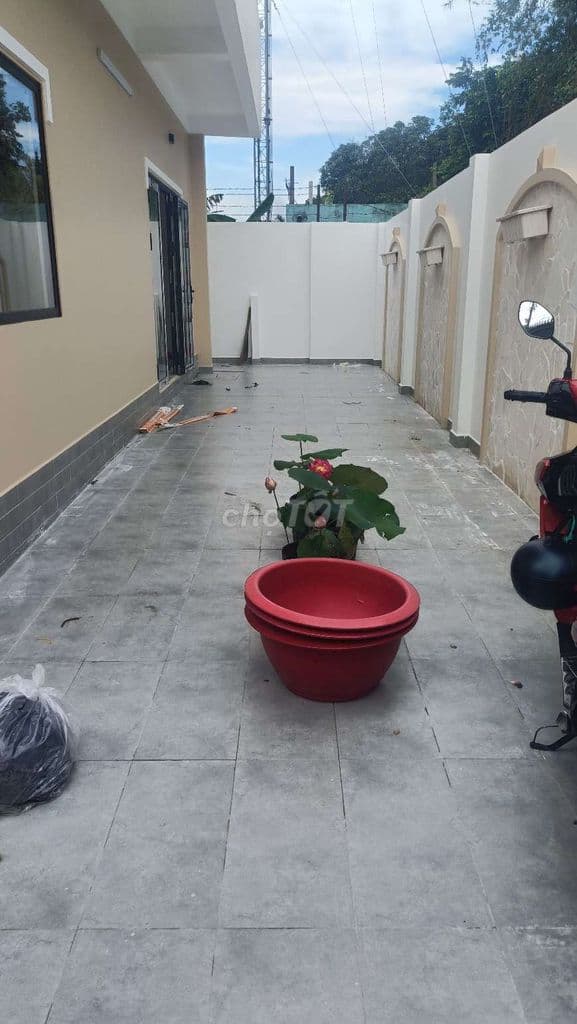 Nhà phố 1 lầu đẹp thoáng 10x13m,1/Nguyễn Văn Bứa xã Xuân Thới Sơn - Ảnh 2