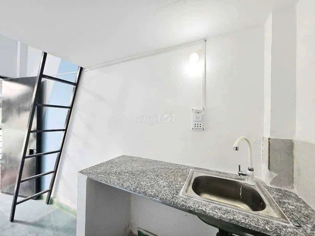 Bán dãy trọ gần KCN Khánh Đông, giá 2 tỷ, 30 phòng, sổ hồng riêng - Ảnh 3