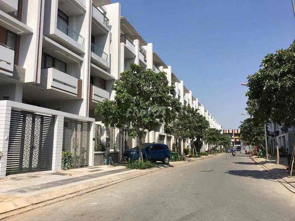 CHO THUÊ NHÀ NGUYÊN CĂN TẠI KĐT VẠN PHÚC GIÁ *** THỊ TRƯỜNG