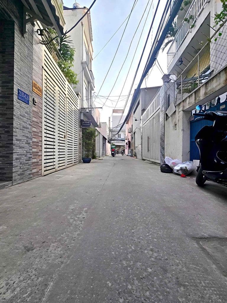 BÁN NHÀ HXH THÔNG RA HUỲNH TẤN PHÁT – 3 TẦNG GIÁ CHỈ 5,95TỶ TL QUẬN 7