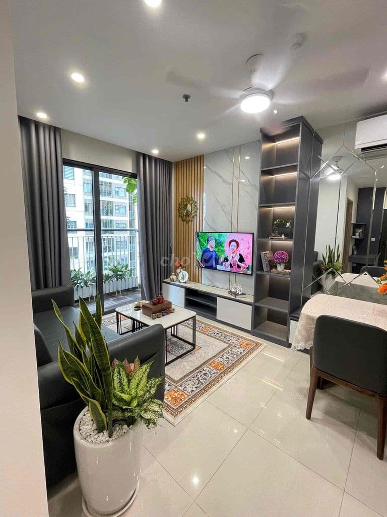 Vinhomes Smart City- Bán căn hộ 2 ngủ 55m2 Nội thất decor mới 4ty5