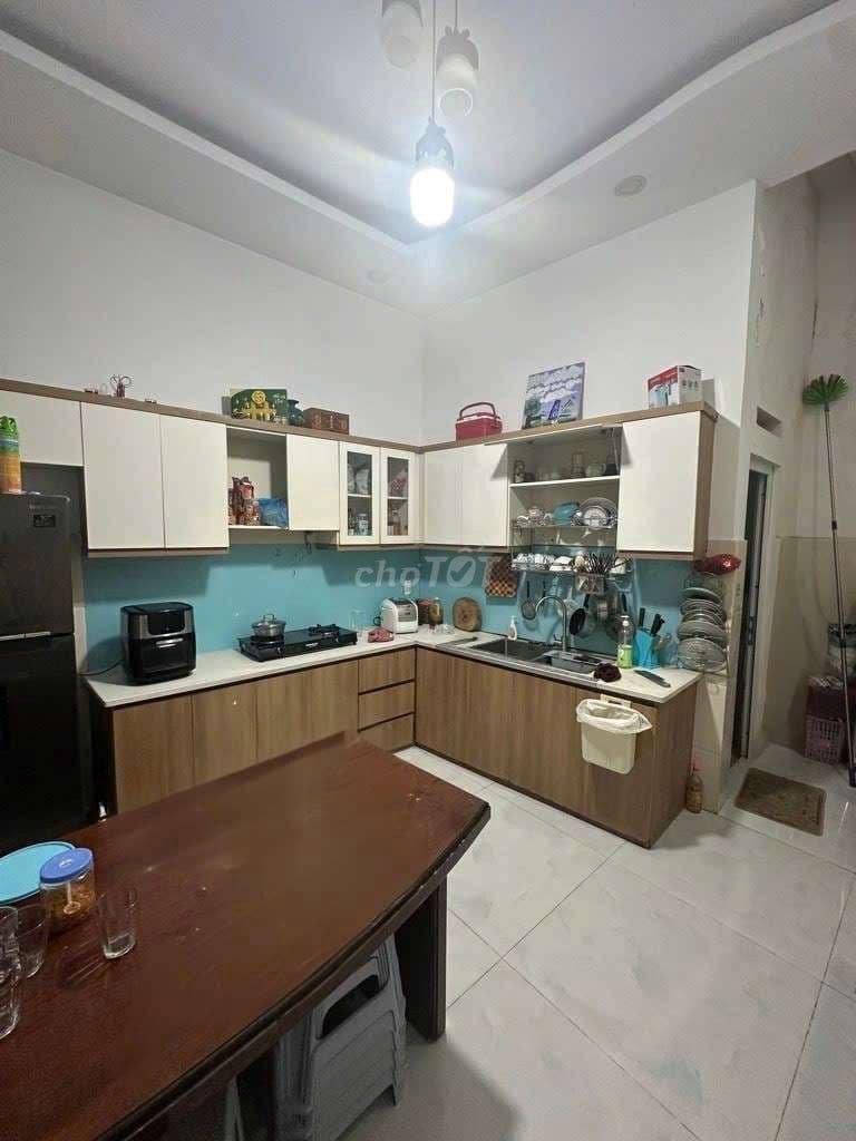 Nhà 4 tầng KHU PHÂN LÔ đường Bùi Công Trừng phường Thới An Q12, 68m² - Ảnh 2