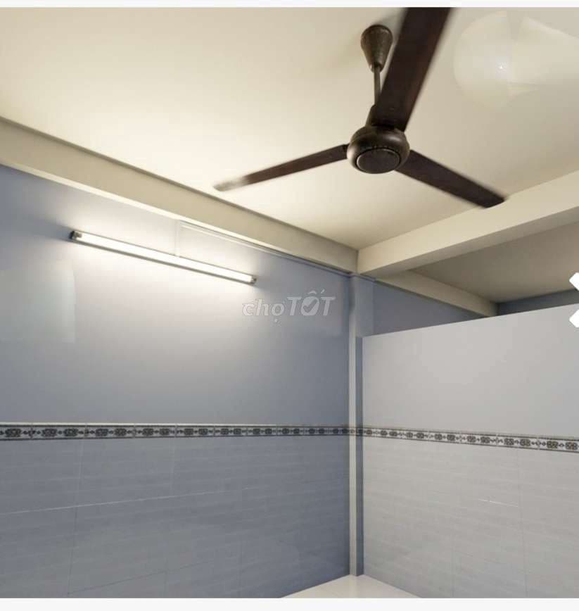 CH QUẬN 11-55m2 -2wc-2pn-ban công thoáng -giá tốt - Ảnh 3