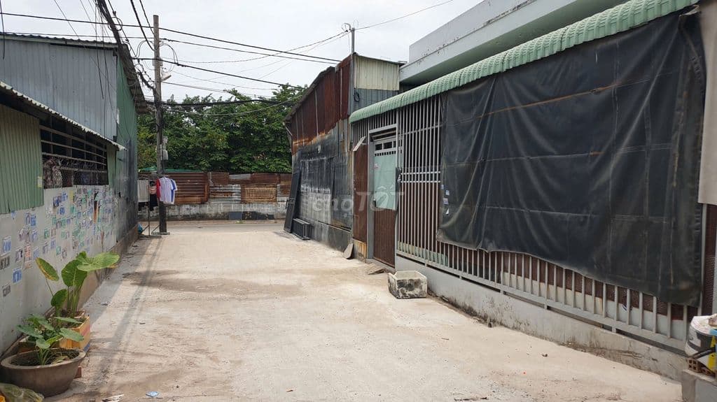 Đất thổ cư SHR 6m*16m, đường xe tải, gần chợ đầu mối Hóc Môn (QL22) - Ảnh 2