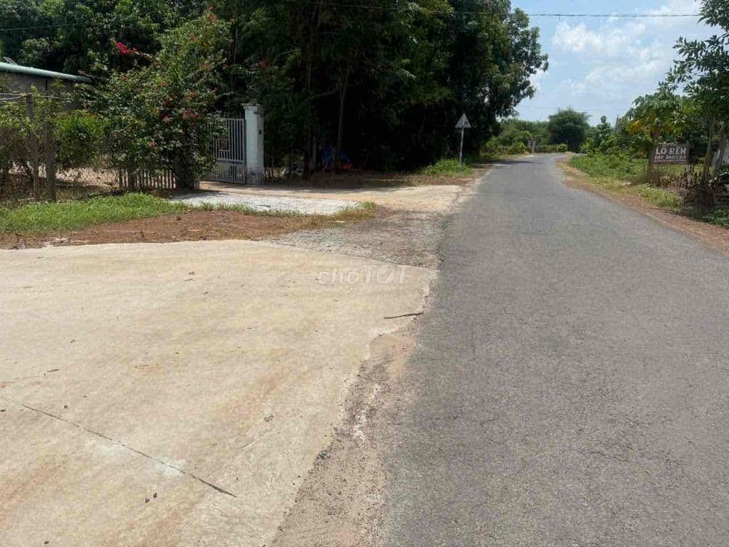 bán mảnh vườn 642,3m có sổ